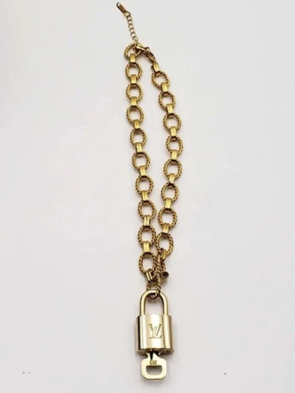 Gold-Plated Necklace with Authentic Louis Vuitton Padlock_8